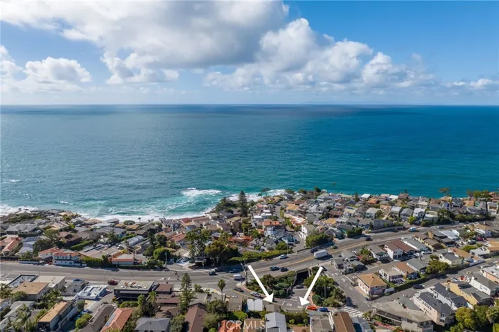 223 & 217 Nyes Place, Laguna Beach, California 92651