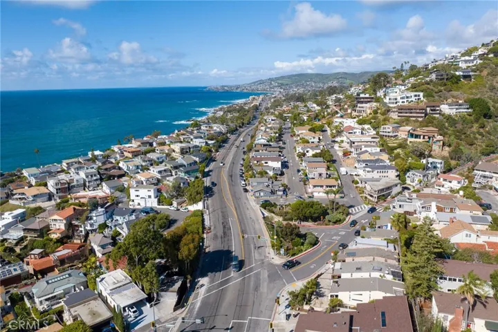 223 & 217 Nyes Place, Laguna Beach, California 92651