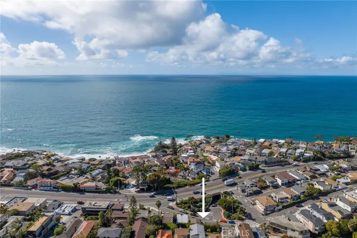223 & 217 Nyes Place, Laguna Beach, California 92651