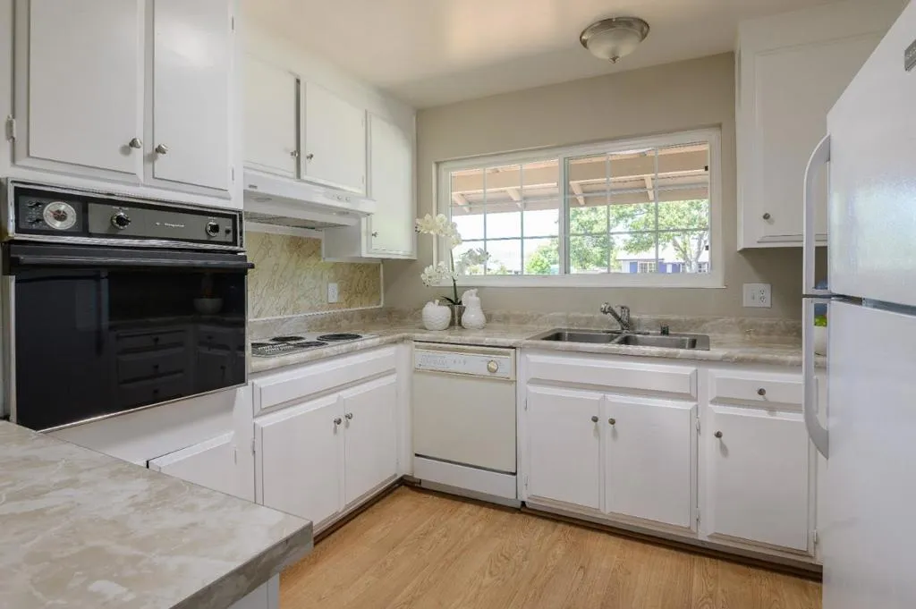 5098 Trenary Way, San Jose, California 95118 home-pic-8