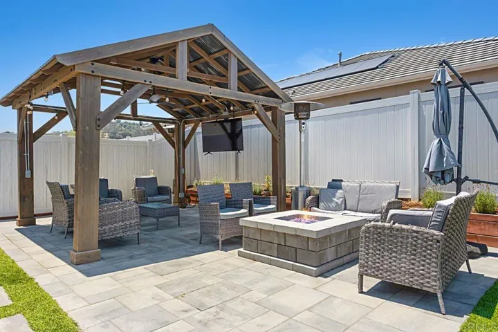 27712 Evergreen Way, Valley Center, California 92082