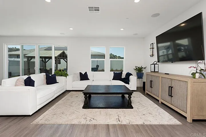 27712 Evergreen Way, Valley Center, California 92082