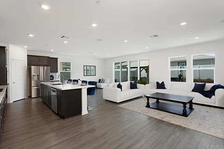 27712 Evergreen Way, Valley Center, California 92082