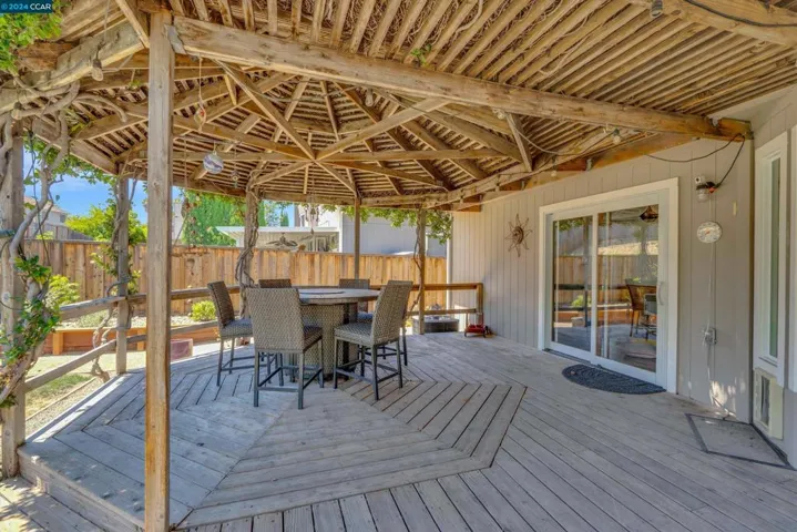 512 Bluerock Dr, Antioch, California 94509
