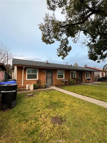 2664 N N. Waterman Ave N 2666, 2668