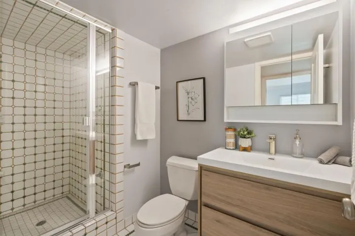 388 Everett Avenue, Palo Alto, California 94301