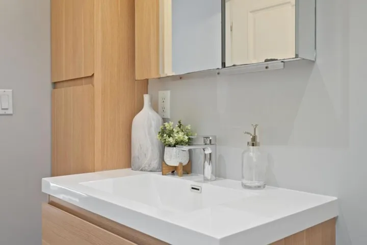 388 Everett Avenue, Palo Alto, California 94301