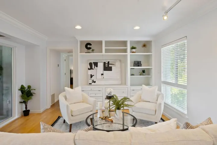 388 Everett Avenue, Palo Alto, California 94301