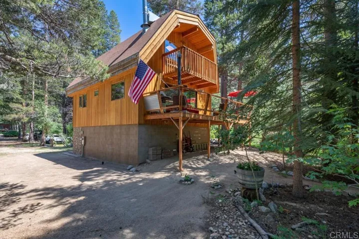 175 Columbine Drive, Bishop, California 93514