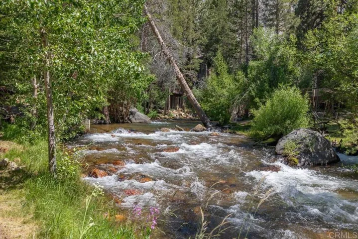 175 Columbine Drive, Bishop, California 93514