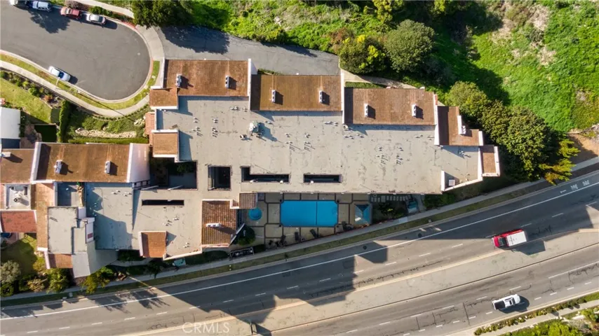 Ariel View of Community and cul-de-sac