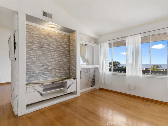 3rd Bedroom/Office/Den