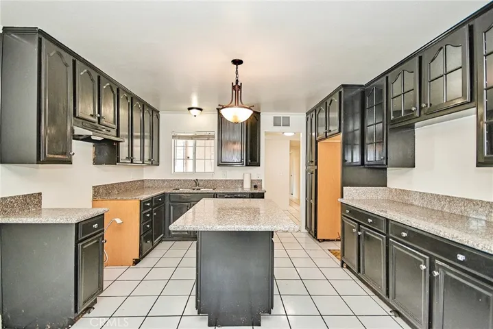 7415 Crescent Avenue, Buena Park, California 90620