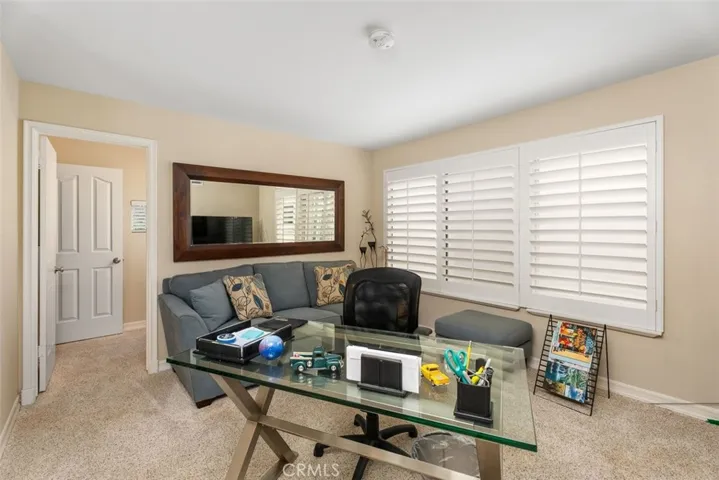 5564 Spinnaker Bay Drive, Long Beach, California 90803