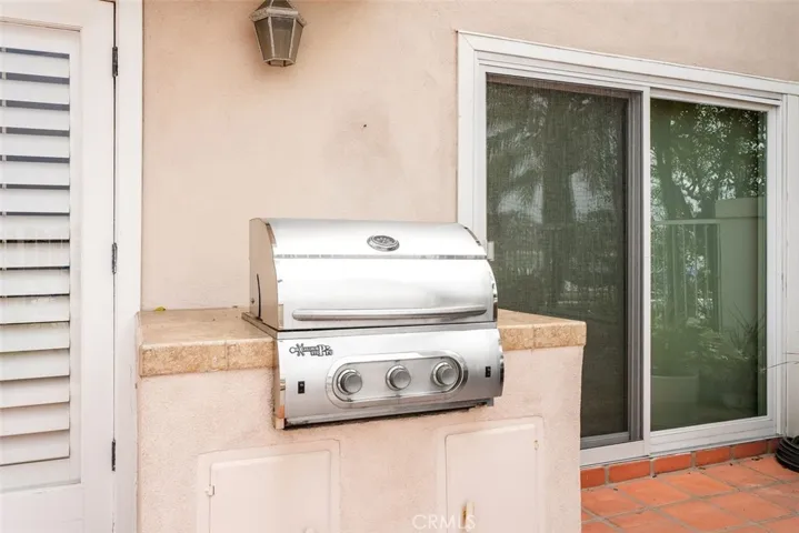 5564 Spinnaker Bay Drive, Long Beach, California 90803