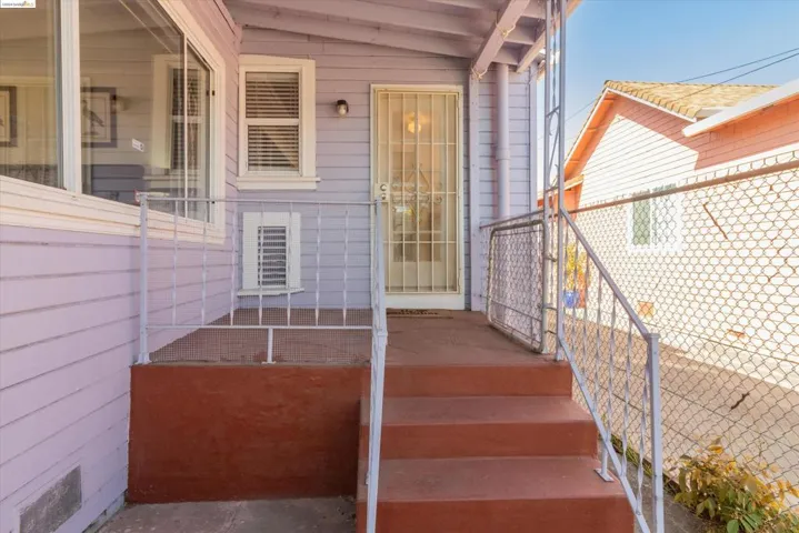 2925 Brookdale Ave, Oakland, California 94602