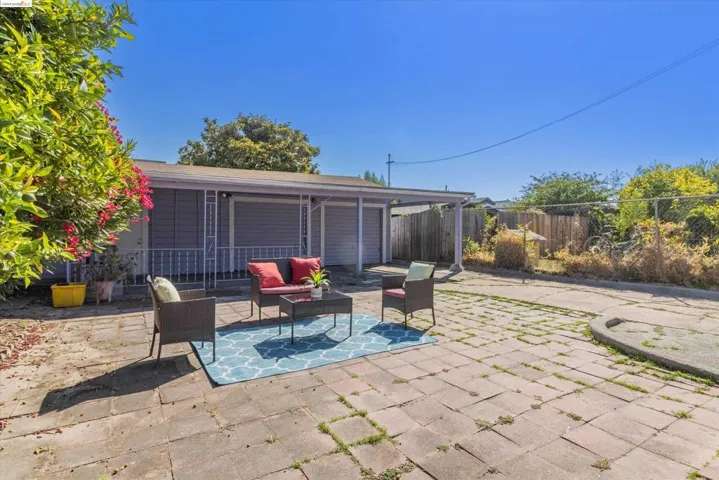 2925 Brookdale Ave, Oakland, California 94602