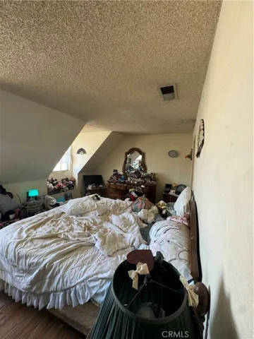 11431 Larchwood Drive, Fontana, California 92337