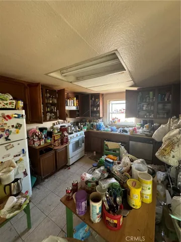 11431 Larchwood Drive, Fontana, California 92337