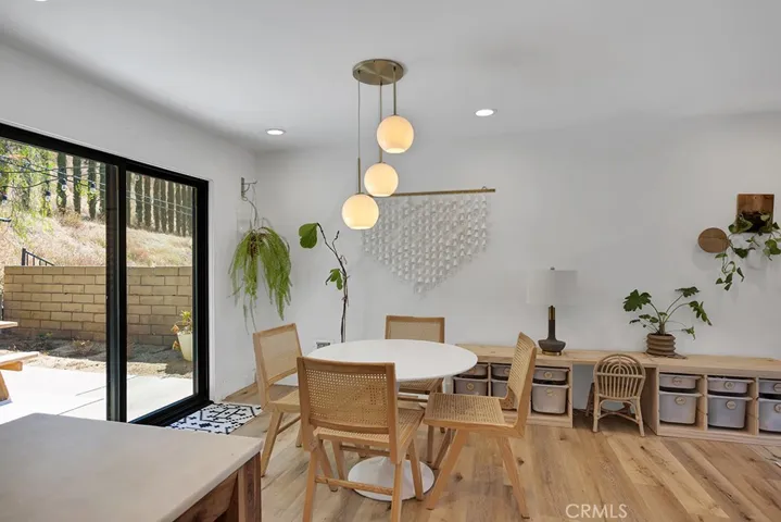 19519 Aldbury Street, Canyon Country, California 91351