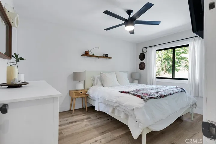 19519 Aldbury Street, Canyon Country, California 91351