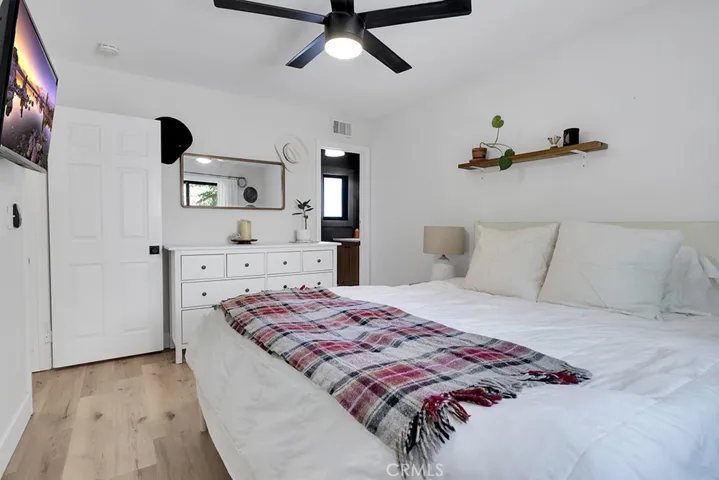 19519 Aldbury Street, Canyon Country, California 91351