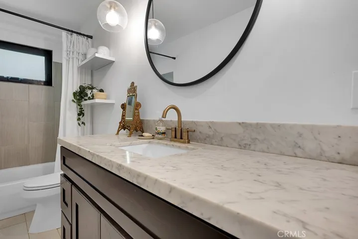 19519 Aldbury Street, Canyon Country, California 91351