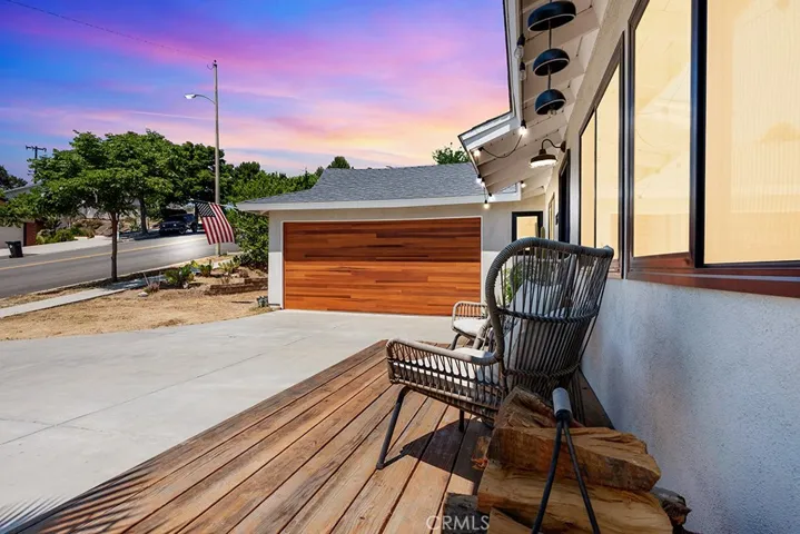 19519 Aldbury Street, Canyon Country, California 91351