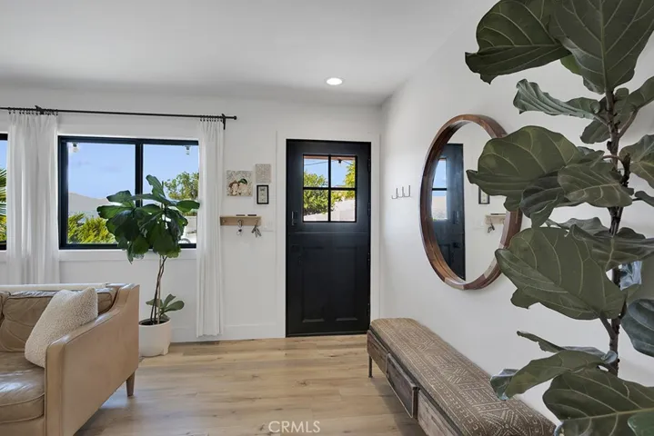19519 Aldbury Street, Canyon Country, California 91351