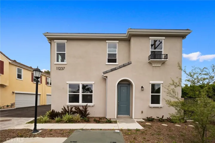11237 Gladhill Road 6, Whittier, California 90604