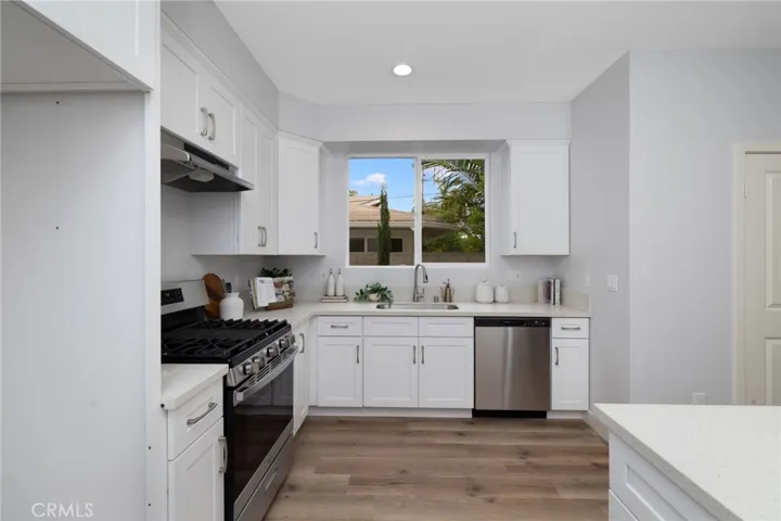 11237 Gladhill Road 6, Whittier, California 90604