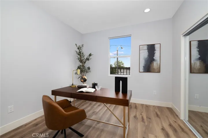 11237 Gladhill Road 6, Whittier, California 90604