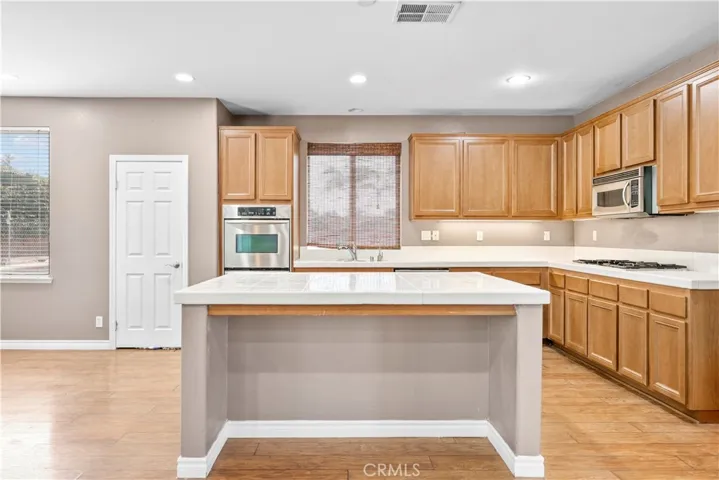 13772 Mirada Court, Eastvale, California 92880