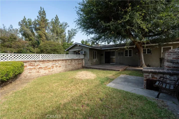 1484 N White Avenue, Pomona, California 91768