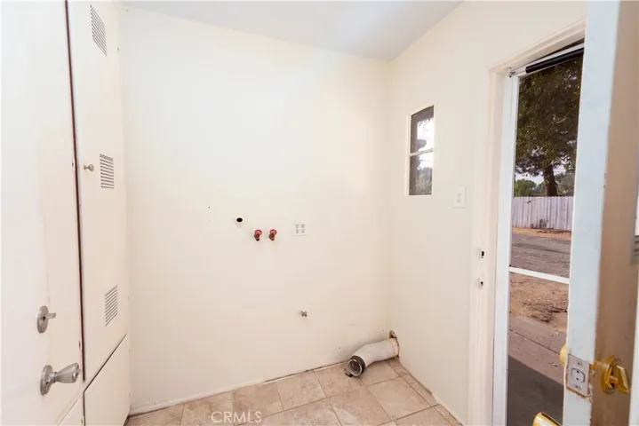 1484 N White Avenue, Pomona, California 91768