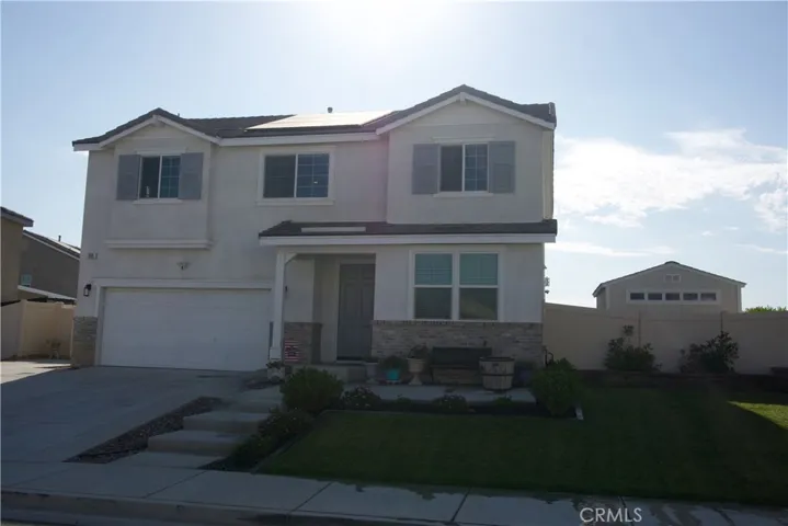 808 Hilltop Court, Calimesa, California 92320