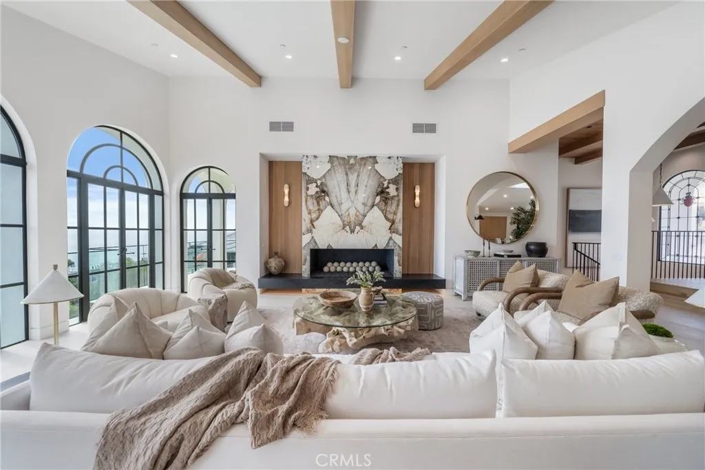 32101 S Coast Hwy, Laguna Beach, California 92651 home-pic-32