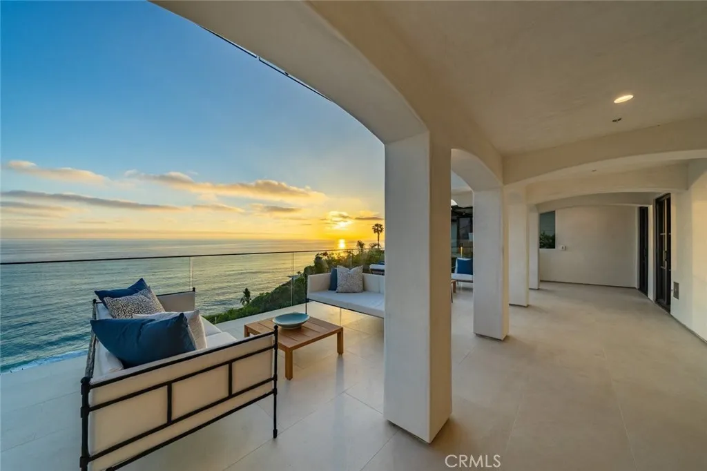 32101 S Coast Hwy, Laguna Beach, California 92651 home-pic-28