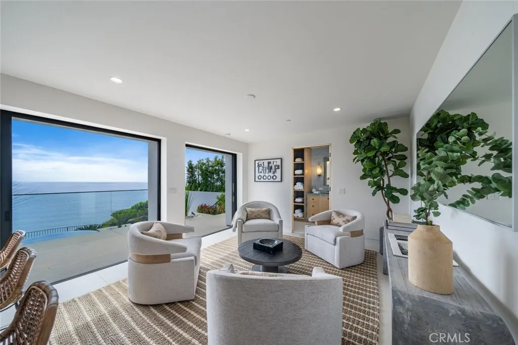 32101 S Coast Hwy, Laguna Beach, California 92651 home-pic-27