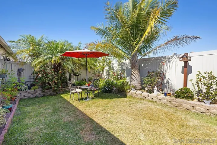 10971 Via Banco, San Diego, California 92126