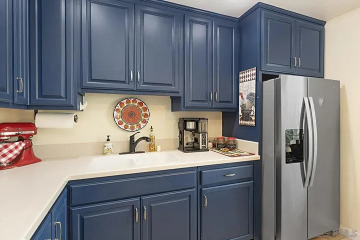 10971 Via Banco, San Diego, California 92126