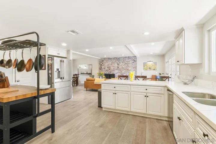 9174 Mollywoods Ave, La Mesa, California 91941