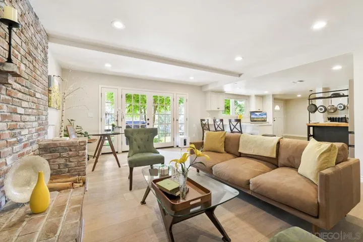 9174 Mollywoods Ave, La Mesa, California 91941