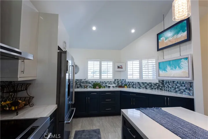668 Island View Circle, Port Hueneme, California 93041