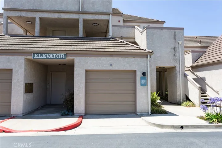 668 Island View Circle, Port Hueneme, California 93041