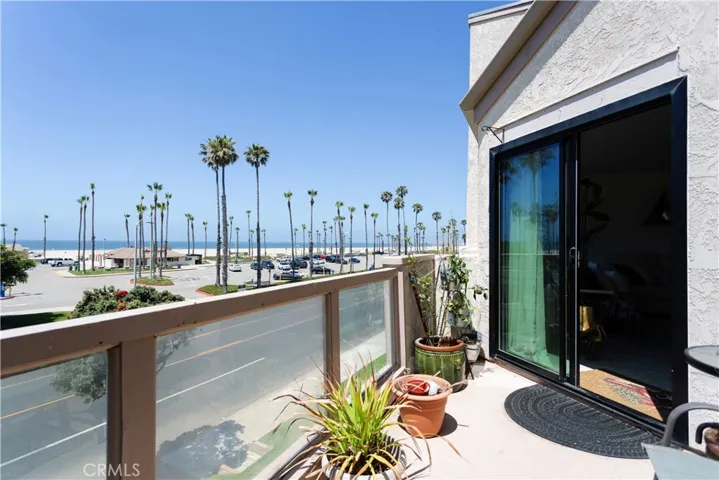 668 Island View Circle, Port Hueneme, California 93041