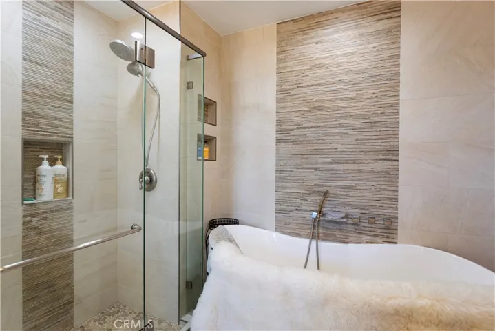 668 Island View Circle, Port Hueneme, California 93041