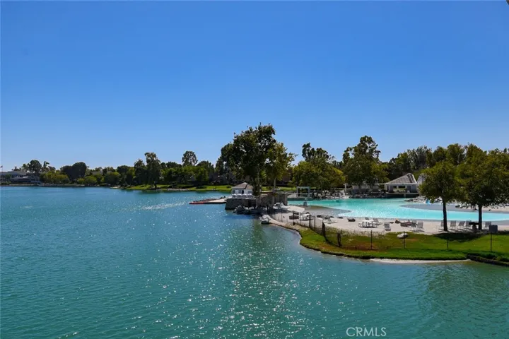 The North Lake next to the North Lake lagoon.