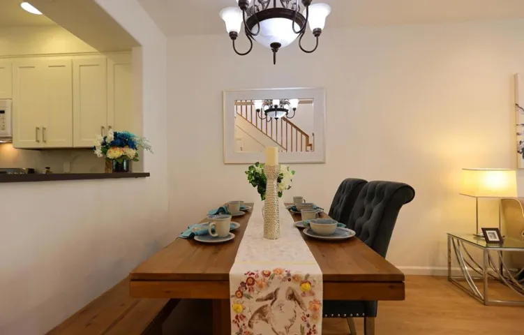 2585 Park Boulevard Z206, Palo Alto, California 94306