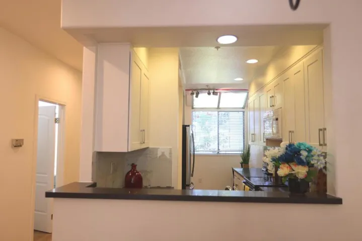 2585 Park Boulevard Z206, Palo Alto, California 94306